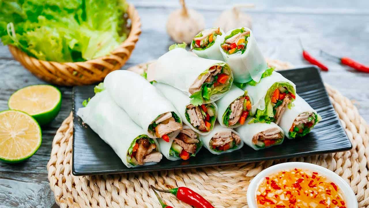 Phở cuốn Hà Nội - Best food in Hanoi